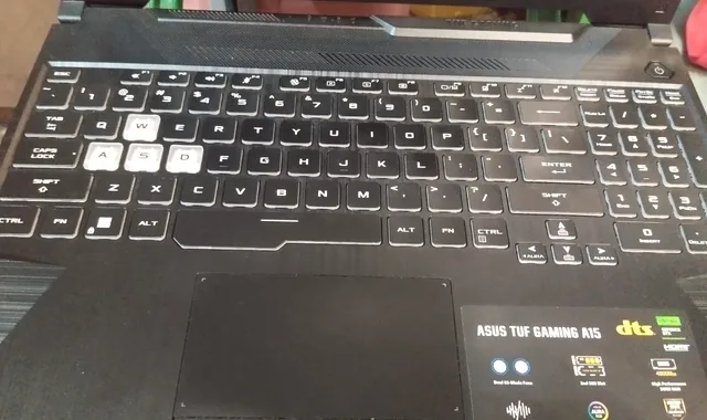Laptop pentru service